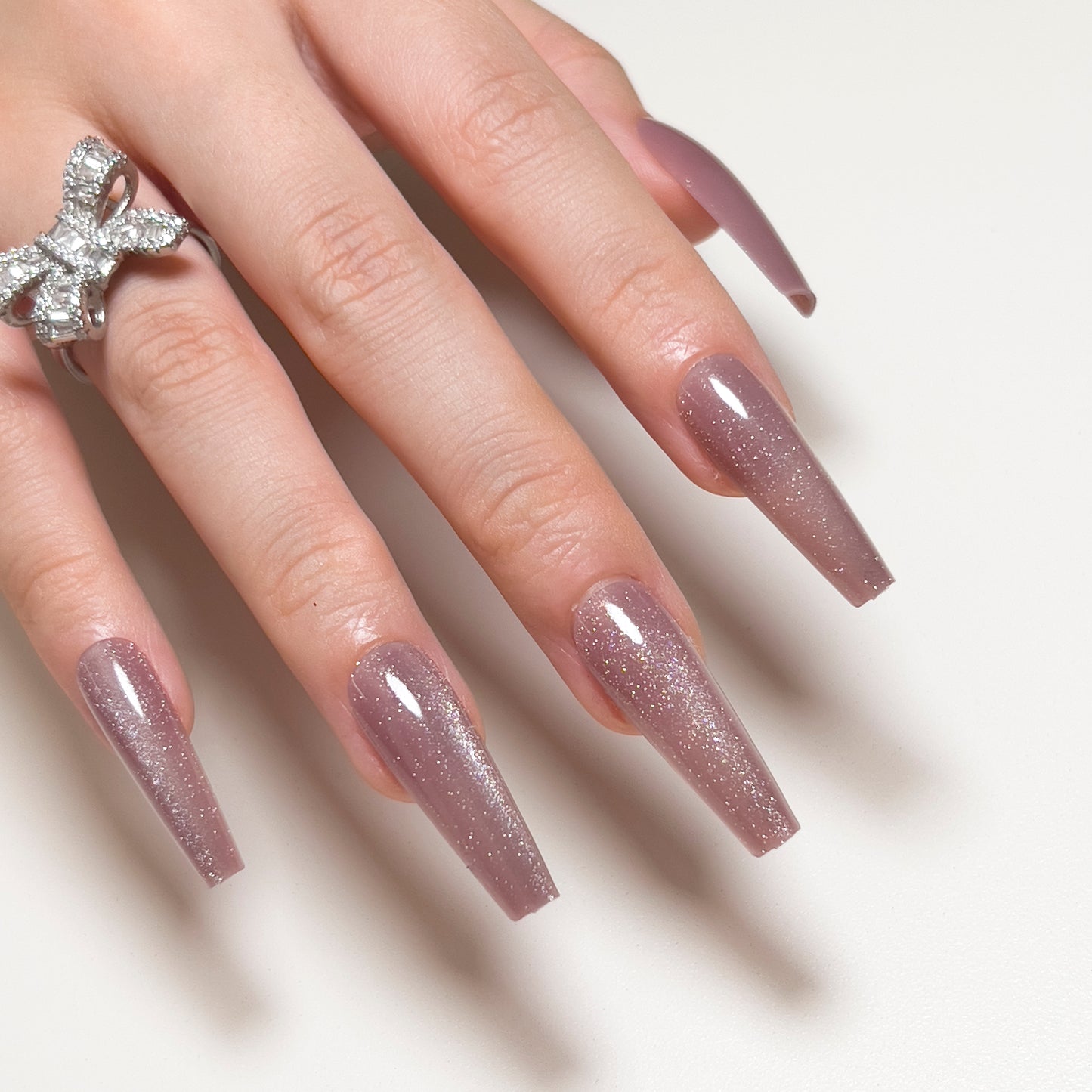 Pure handcrafted nail art, high-end feel, wearable nails, detachable false nails, high-quality waterproof, popular nude nail stickers